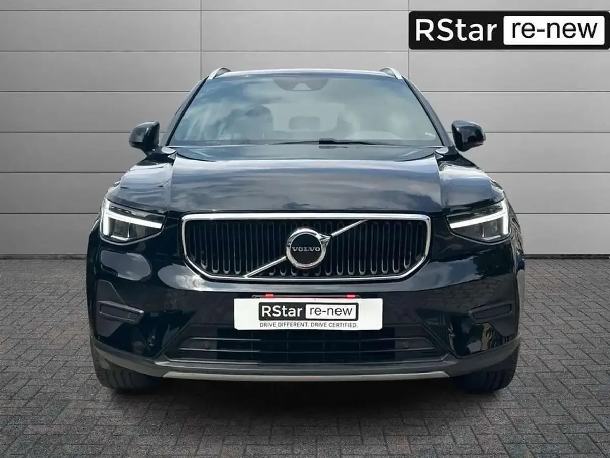 Usata Volvo XC40 Core 129 CV (94 kW) 2023 Nero SUV