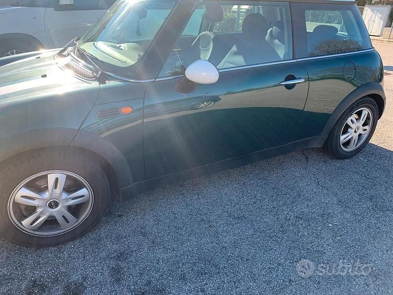 Usata Mini Cooper 2004 Verde Utilitaria