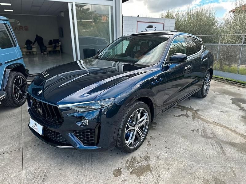 Usata Maserati Levante GT 330 CV (242 kW) 2021 Blu SUV