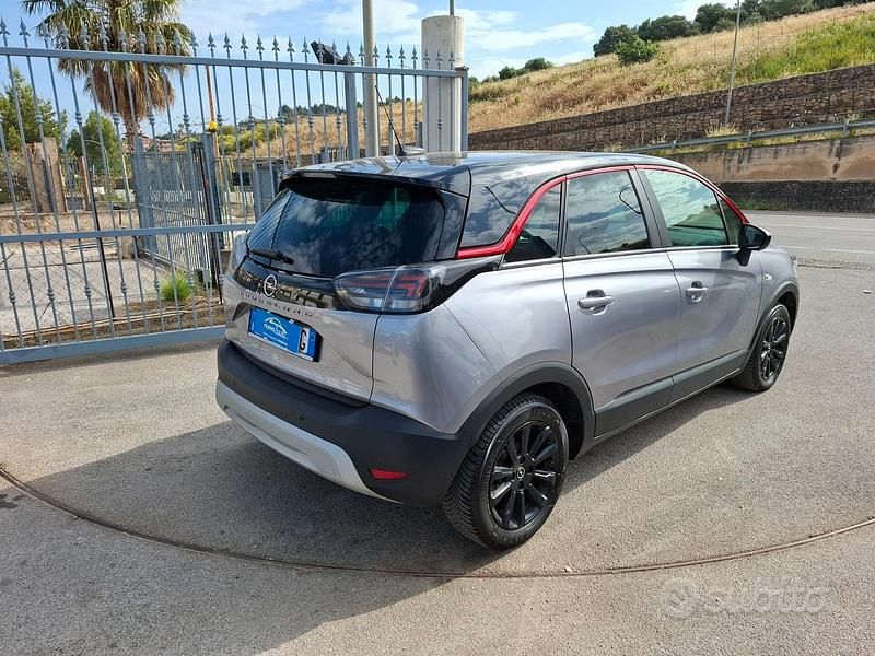 Usata Opel Crossland X GS Line 83 CV (61 kW) 2021 Grigio SUV