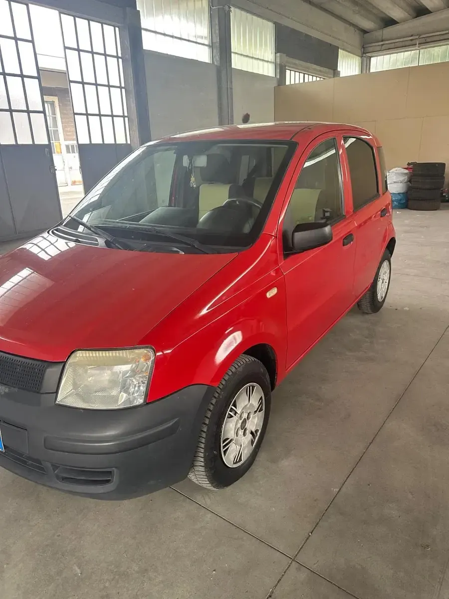 Usata Fiat Panda Dynamic 74 CV (54 kW) 2008 Rosso Utilitaria