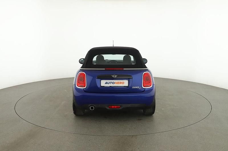 Usata Mini Cooper D 115 CV (84 kW) 2019 Blu Utilitaria