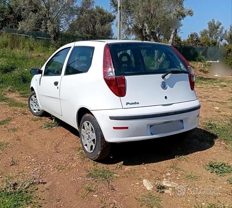 Usata Fiat Punto 2003 Bianco Utilitaria