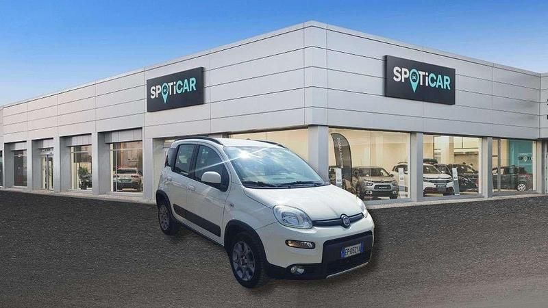 Usata Fiat Panda 4x4 75 CV (55 kW) 2013 Bianco Utilitaria