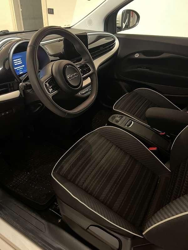 Second-hand Fiat 500e Passion 42 kW (58 CP) 2021 Alb Hatchback