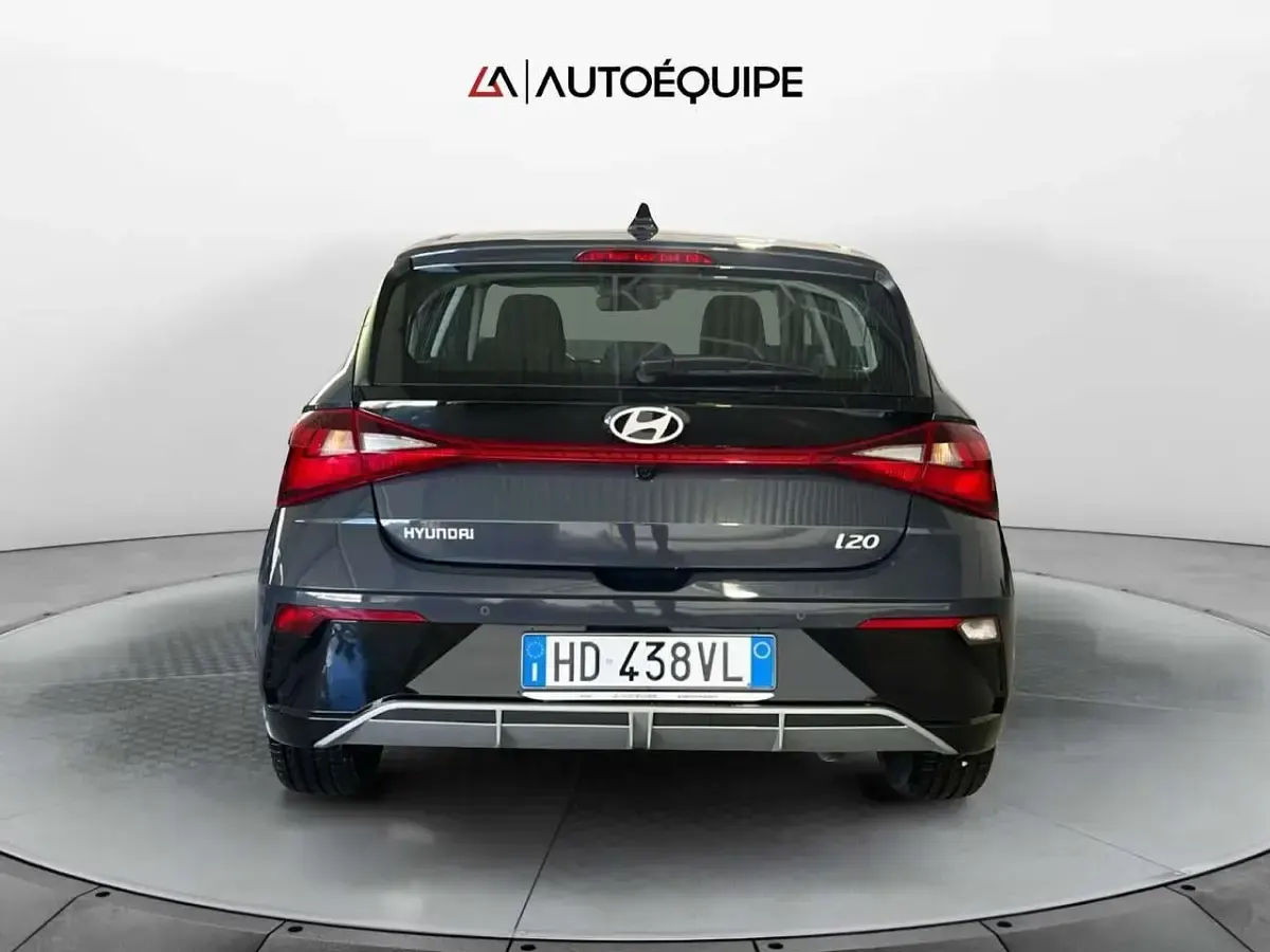 Nuova Hyundai i20 101 CV (74 kW) 2026 Grigio Utilitaria