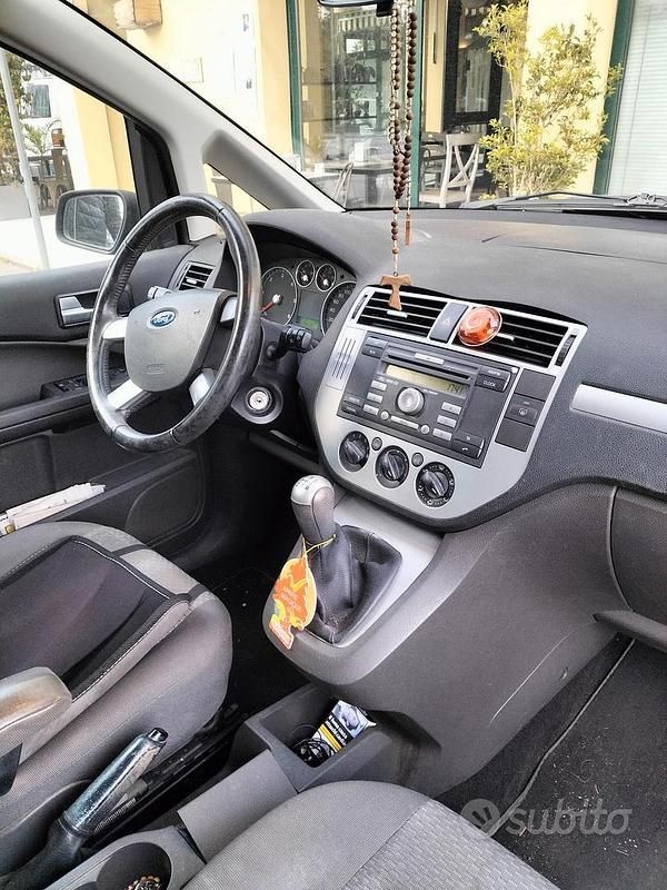 Usata Ford Focus 100 CV (73 kW) 2006 Grigio Berlina