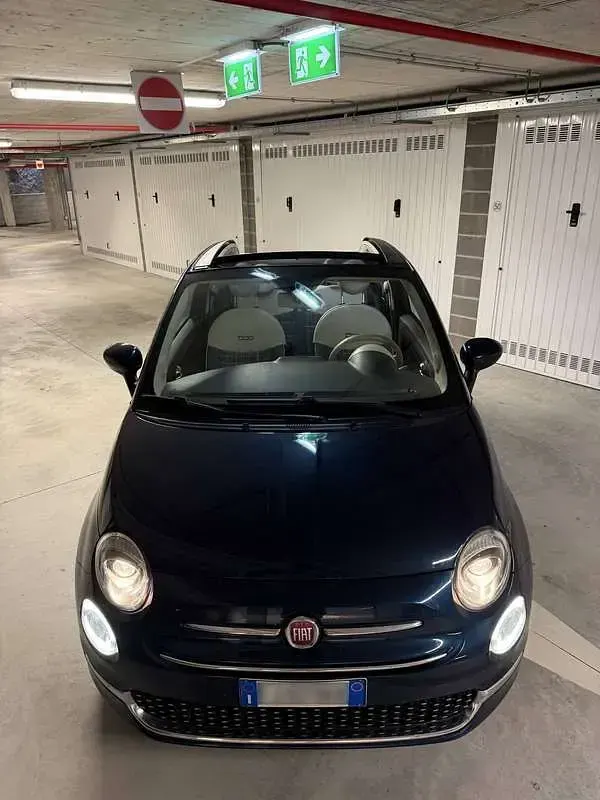 Usata Fiat 500C Lounge 69 CV (50 kW) 2017 Blu/azzurro Cabrio