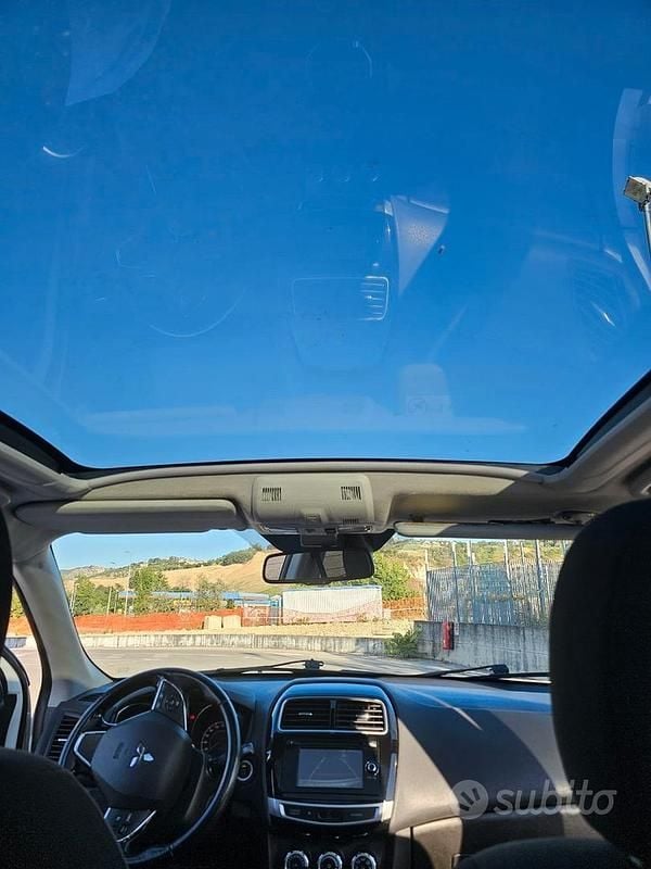 Usata Mitsubishi ASX 114 CV (83 kW) 2016 Bianco SUV