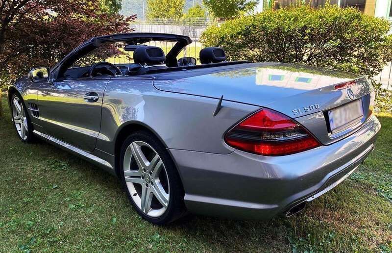 Usata Mercedes SL500 Sport 388 CV (285 kW) 2009 Grigio Cabrio