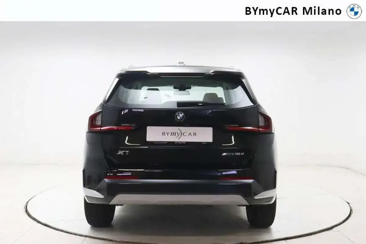 Usata BMW X1 xLine 150 CV (110 kW) 2022 Nero zaffiro SUV