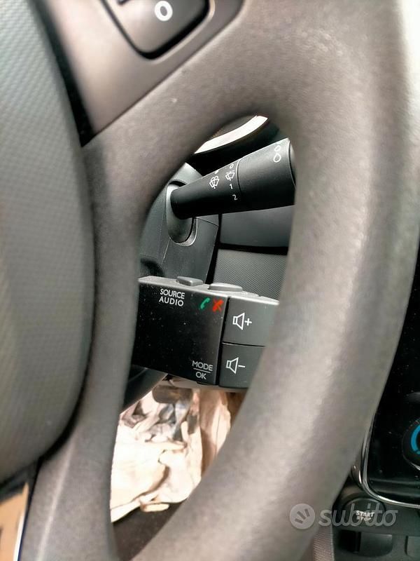 Usata Renault Clio IV 75 CV (55 kW) 2013 Rosso Berlina