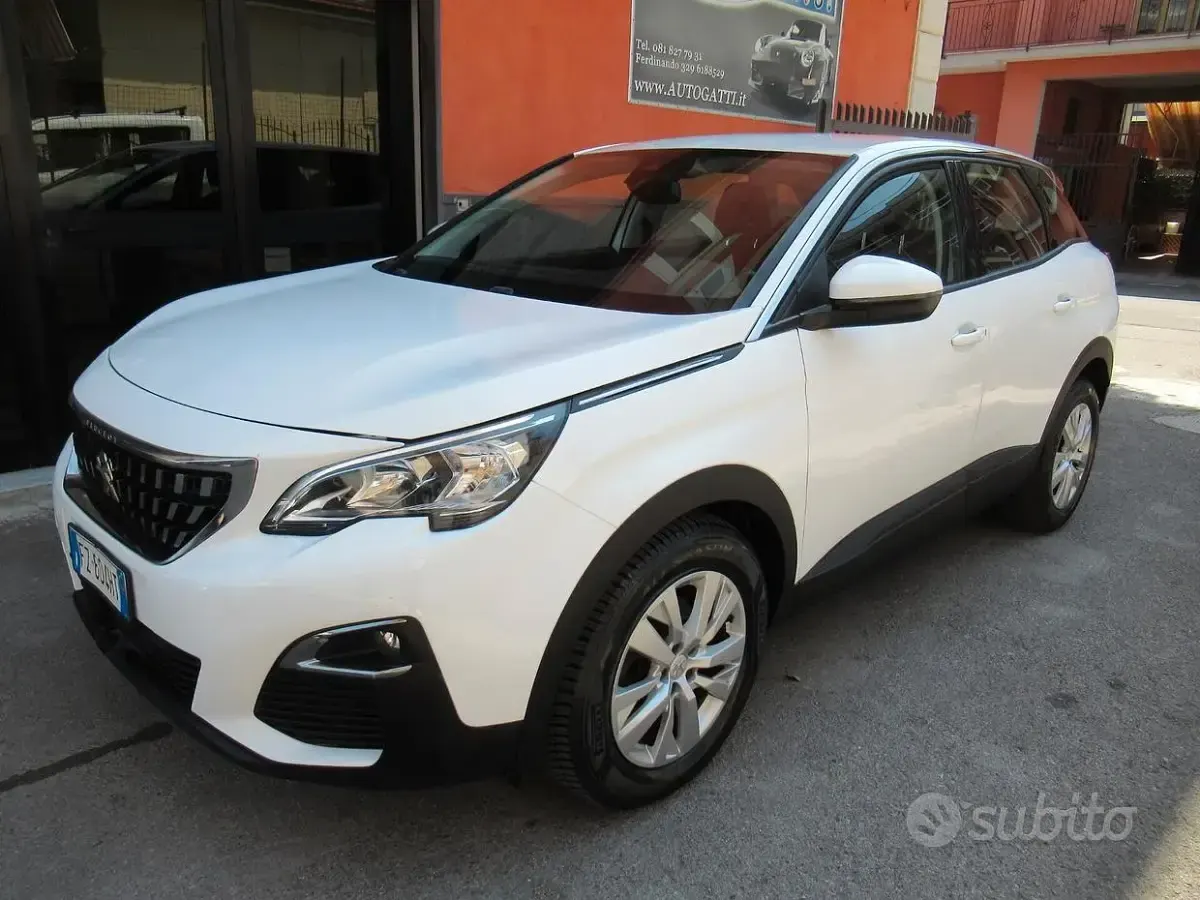 Usata Peugeot 3008 Business-Line 131 CV (96 kW) 2019 Bianco SUV