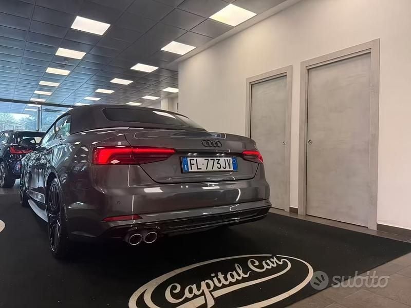 Usata Audi A5 Cabriolet Sport 190 CV (139 kW) 2017 Grigio Cabrio