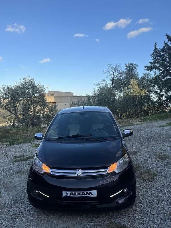 Usata Aixam City Premium 2015 Blu Utilitaria