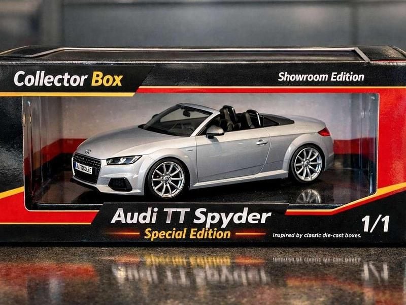 Usata Audi TT Roadster Ambiente 245 CV (180 kW) 2021 Argento Cabrio