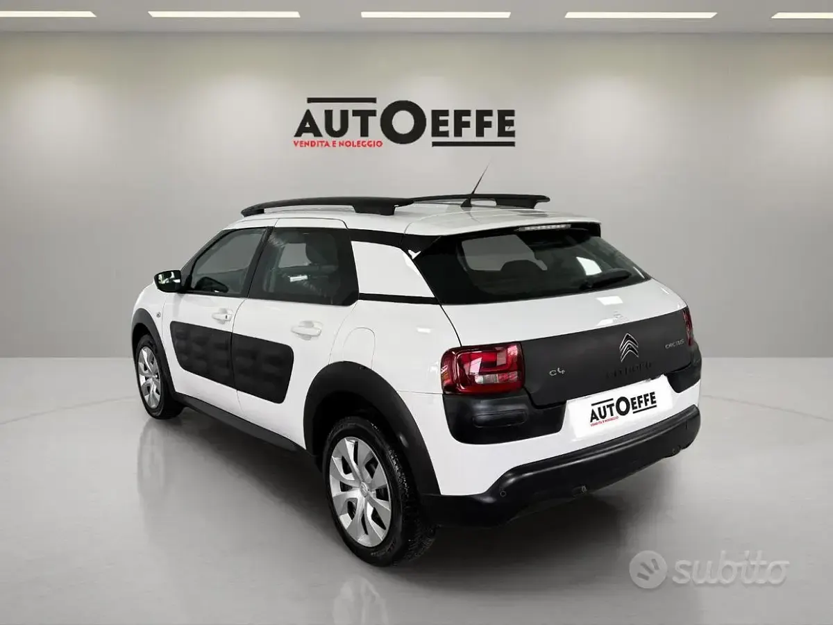 Usata Citroën C4 PureTech 82 CV (60 kW) 2016 Bianco SUV