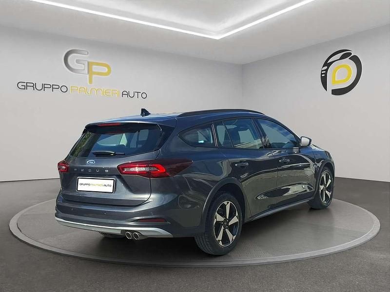 Usata Ford Focus Active 116 CV (85 kW) 2023 Grigio Station wagon