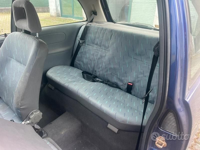 Usata Opel Corsa 54 CV (39 kW) 1995 Blu Utilitaria