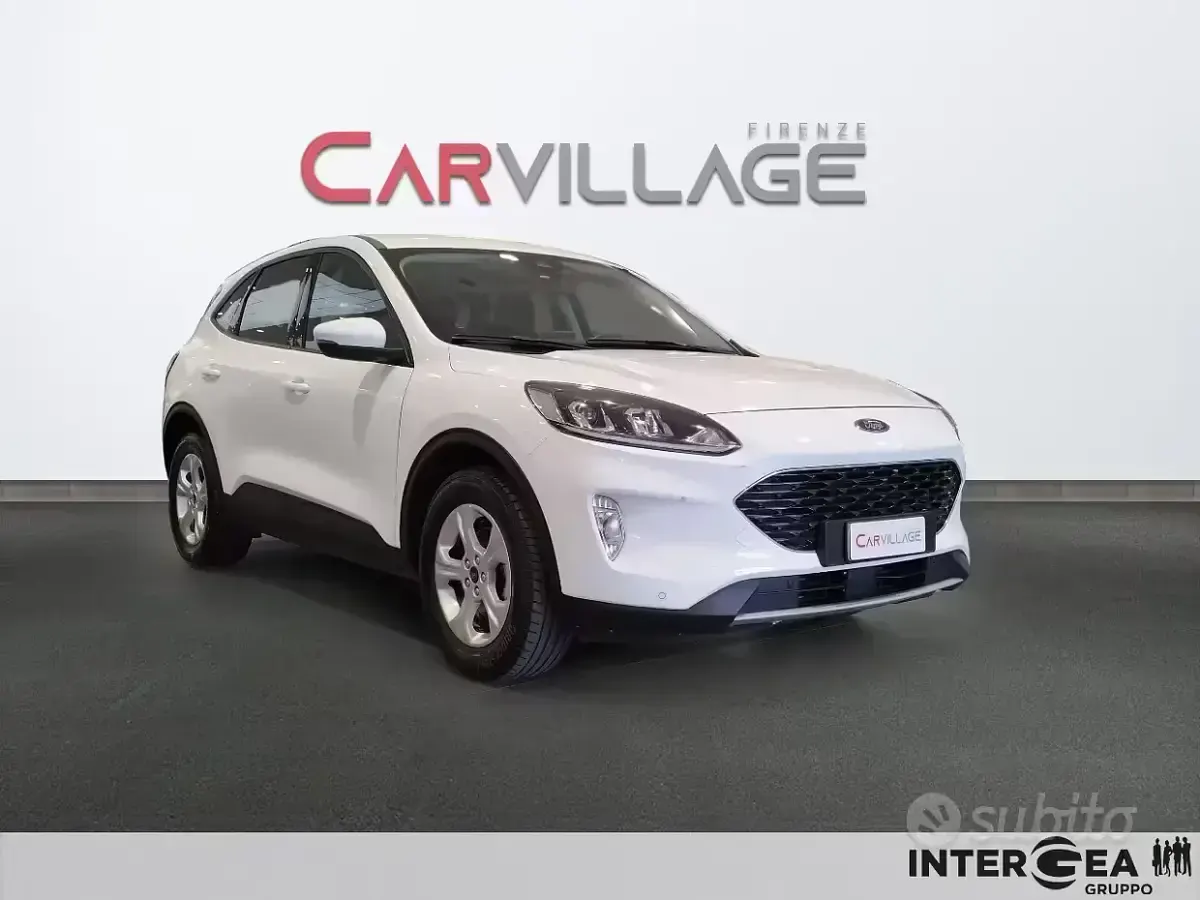 Gebraucht Ford Kuga 120 PS (88 kW) 2021 Weiß SUV
