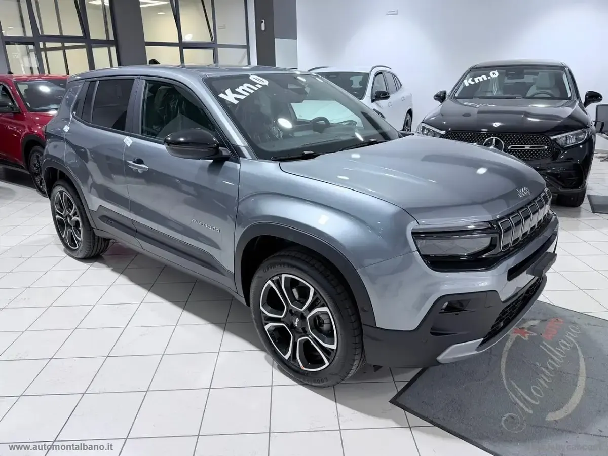 Nuova Jeep Avenger Summit 101 CV (74 kW) 2026 Grigio SUV