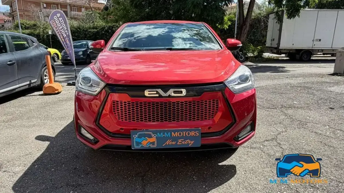 Usata EVO Evo 3 107 CV (78 kW) 2023 Rosso SUV
