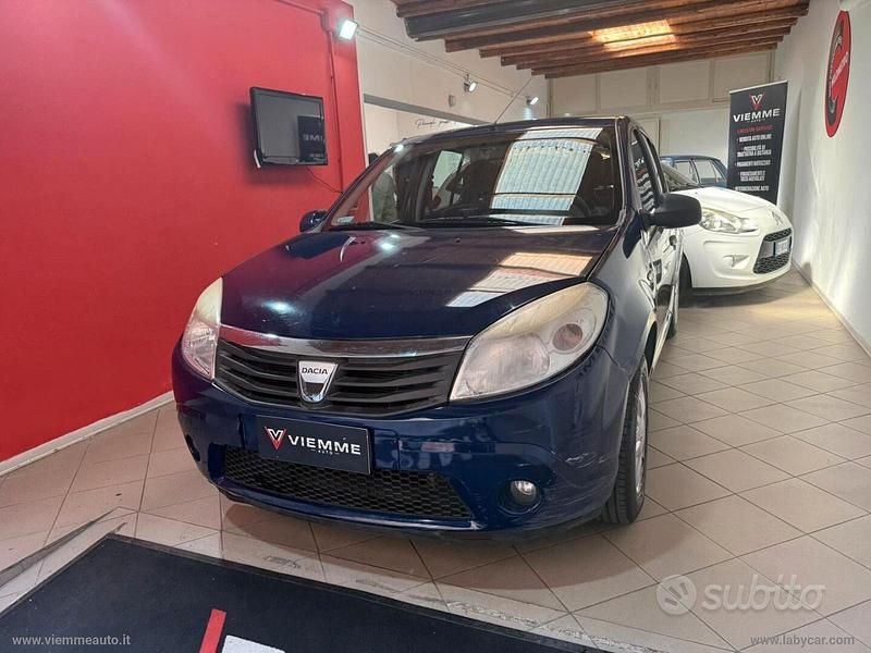 Begagnad Dacia Sandero Lauréate 87 HK (63 kW) 2009 Blå Sedan