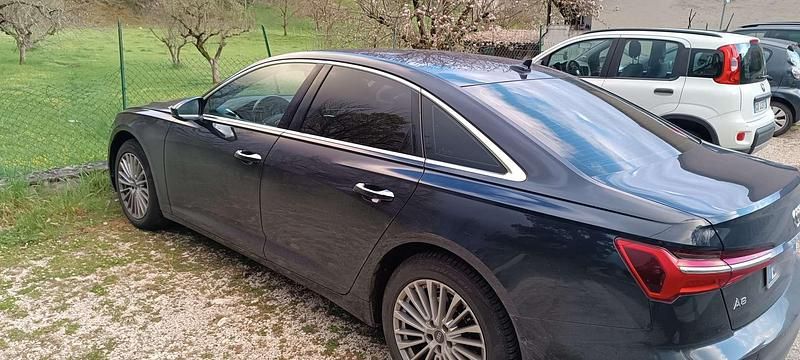Usata Audi A6 Business Plus 163 CV (119 kW) 2021 Blu/azzurro Berlina