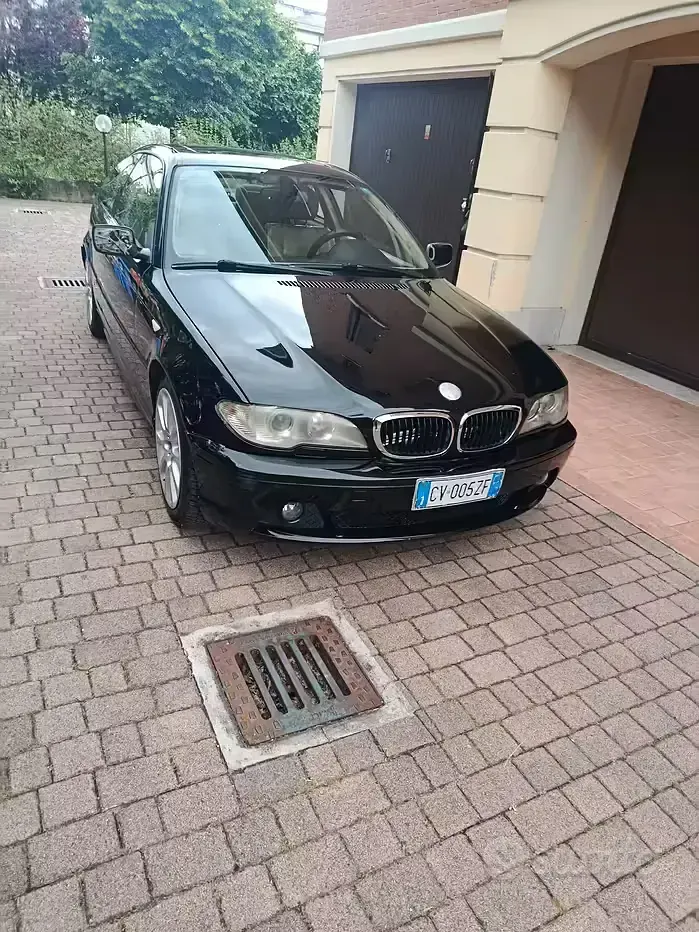 Usata BMW 320 150 CV (110 kW) 2005 Nero Coupé