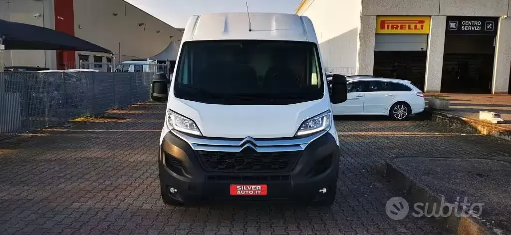 Usata Citroën Jumper 140 CV (102 kW) 2020 Bianco pastello Monovolume