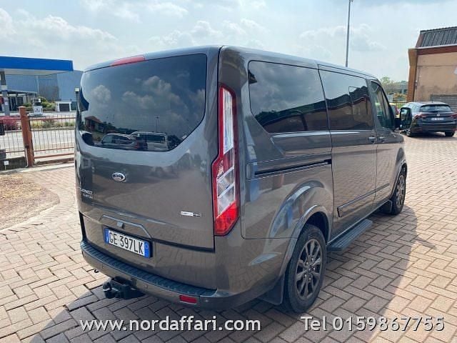 Gebraucht Ford Tourneo Custom Titanium 131 PS (96 kW) 2021 Van
