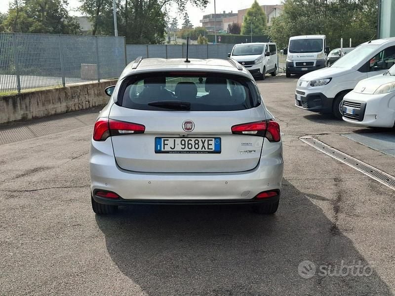 Usata Fiat Tipo Lounge 120 CV (88 kW) 2017 Grigio Station wagon