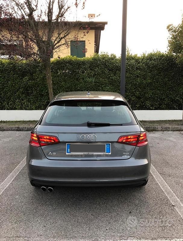 Usata Audi A3 190 CV (139 kW) 2016 Grigio Berlina