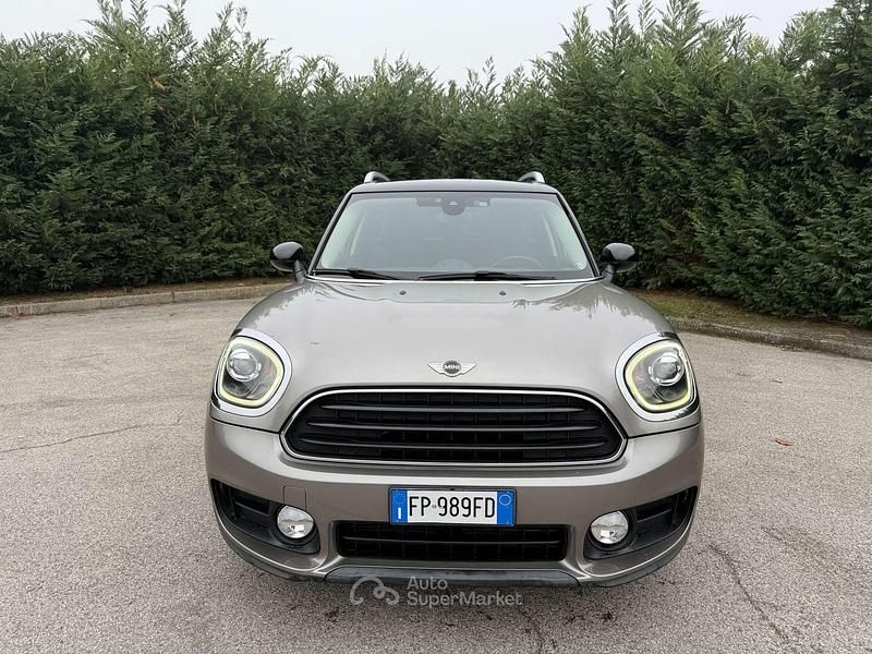 Usata Mini Cooper Countryman Hype 150 CV (110 kW) 2018 Gray SUV