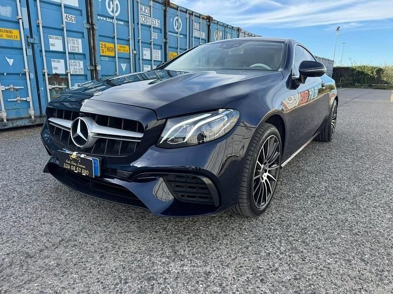 Usata Mercedes E220 Premium Plus 194 CV (142 kW) 2017 Blu Berlina