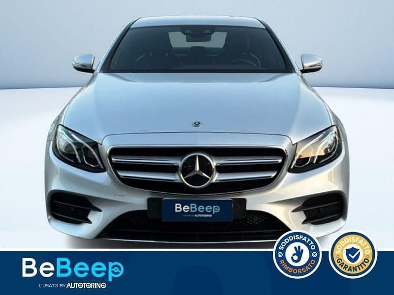 Usata Mercedes E220 Premium 194 CV (142 kW) 2019 Argento metallizzato Berlina