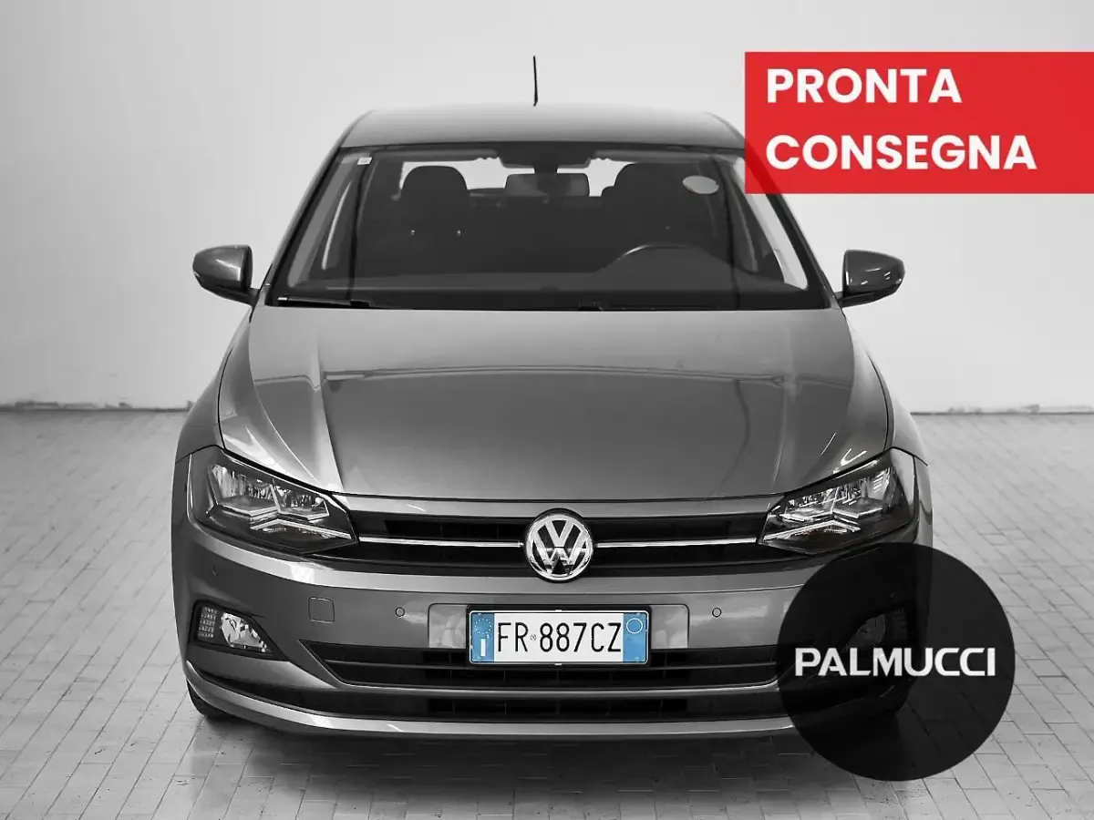 Usata VW Polo Comfortline 75 CV (55 kW) 2018 Grigio Utilitaria