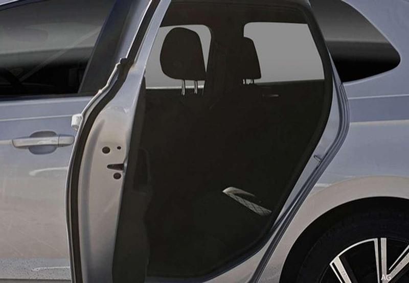 Usata VW Polo Life 95 CV (69 kW) 2023 Ascot grey Utilitaria