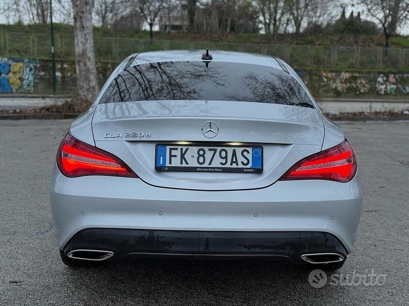 Usata Mercedes CLA220 Premium 177 CV (130 kW) 2017 Grigio Berlina