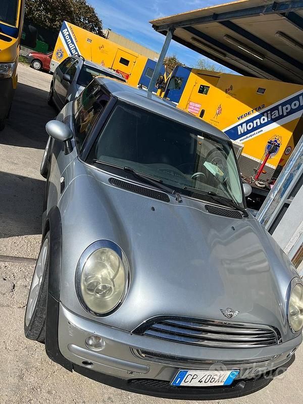 Grigio Usata 2005 Mini Cooper Due volumi | 500 € (Super prezzo) - Immagine 1/4