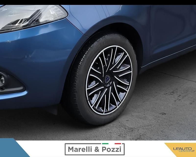 Usata Lancia Ypsilon Gold 70 CV (51 kW) 2021 Utilitaria