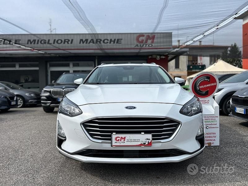 Usata Ford Focus Active 120 CV (88 kW) 2022 Bianco Station wagon
