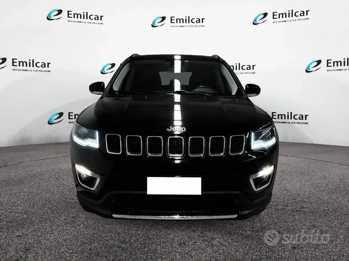 Usata Jeep Compass Longitude 140 CV (102 kW) 2018 Nero SUV
