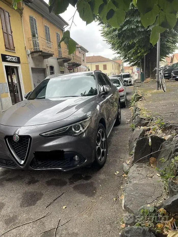Usata Alfa Romeo Stelvio 210 CV (154 kW) 2018 Grigio SUV