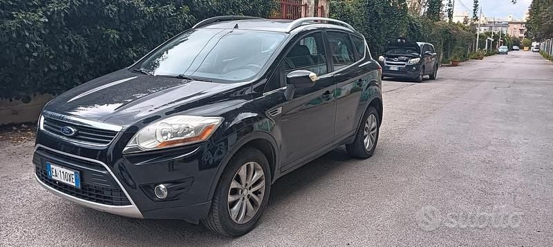 Usata Ford Kuga 140 CV (102 kW) 2011 SUV