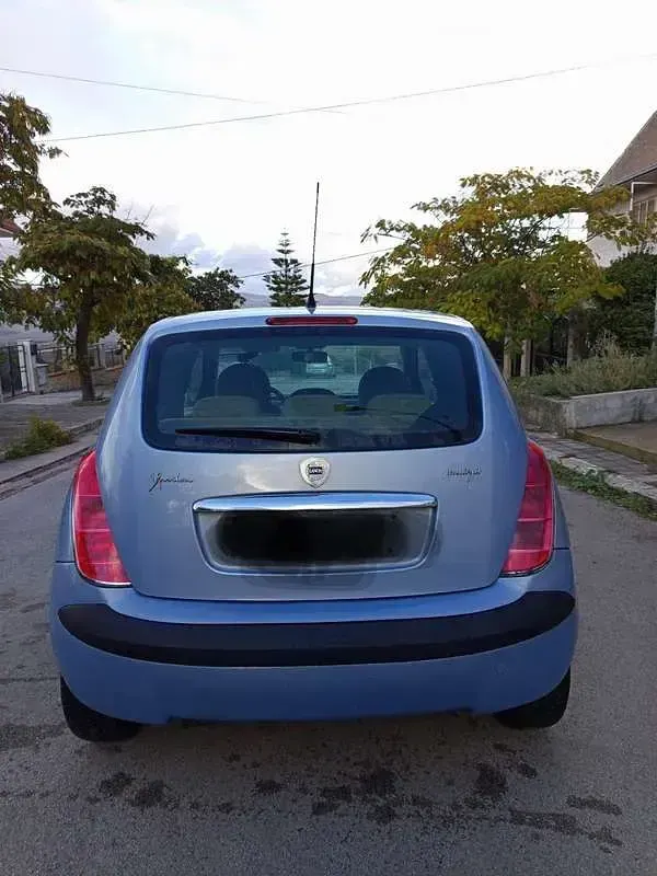 Usata Lancia Ypsilon 69 CV (50 kW) 2005 Utilitaria