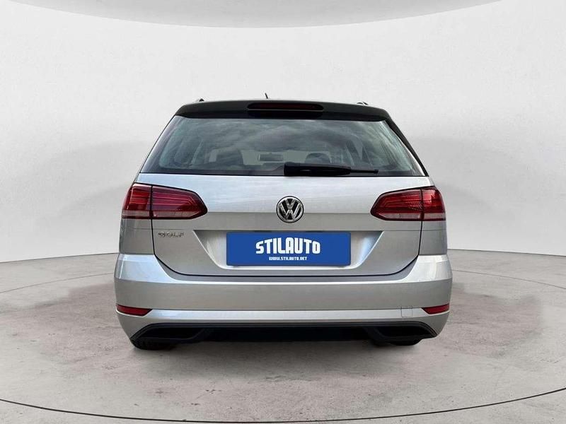 Usata VW Golf VII Trendline 116 CV (85 kW) 2020 Argento metallizzato Station wagon