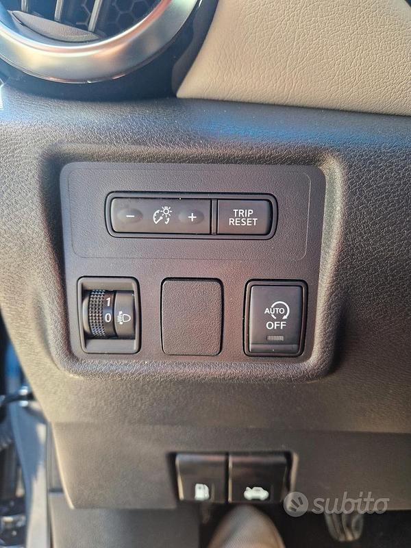 Usata Nissan Micra Acenta 92 CV (67 kW) 2021 Blu Utilitaria