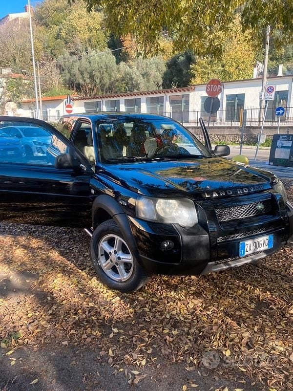 Usata Land Rover Freelander 103 CV (75 kW) 2004 Nero SUV