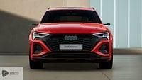 Usata Audi Q8 Sportback e-tron Comfort 369 kW (503 CV) 2024 Rosso SUV